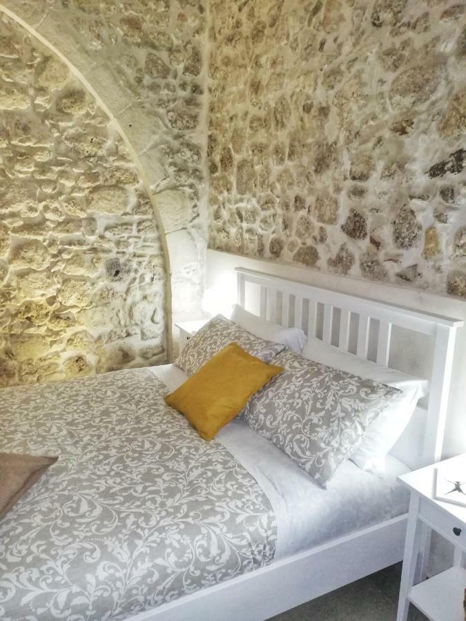 Essentia Rooms- Ortigia Holidays Syracuse Exterior photo